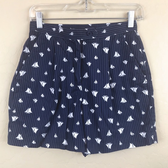 LIZ CLAIBORNE Navy Blue & White Sailboat High Waist Shorts Vintage 80s - Picture 1 of 6